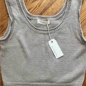 Cropped sweater tank